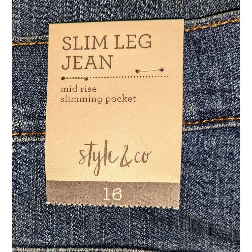 Style & Co Slim‎ Leg Jeans Mid Rise Slimming Pocket Denim Size 16 NWT